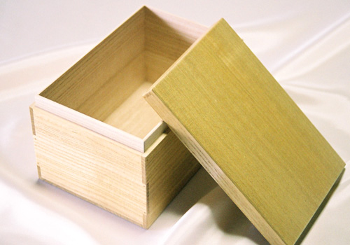 桐箱(国産柾材2)